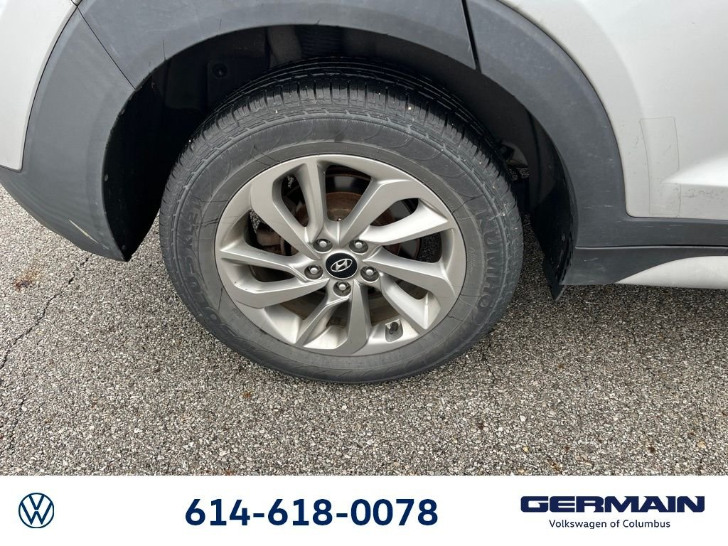 Used 2018 Molten Silver Hyundai SEL image 14