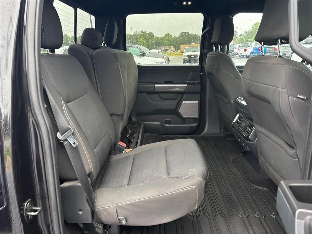 Used 2022 Black Ford XLT image 15