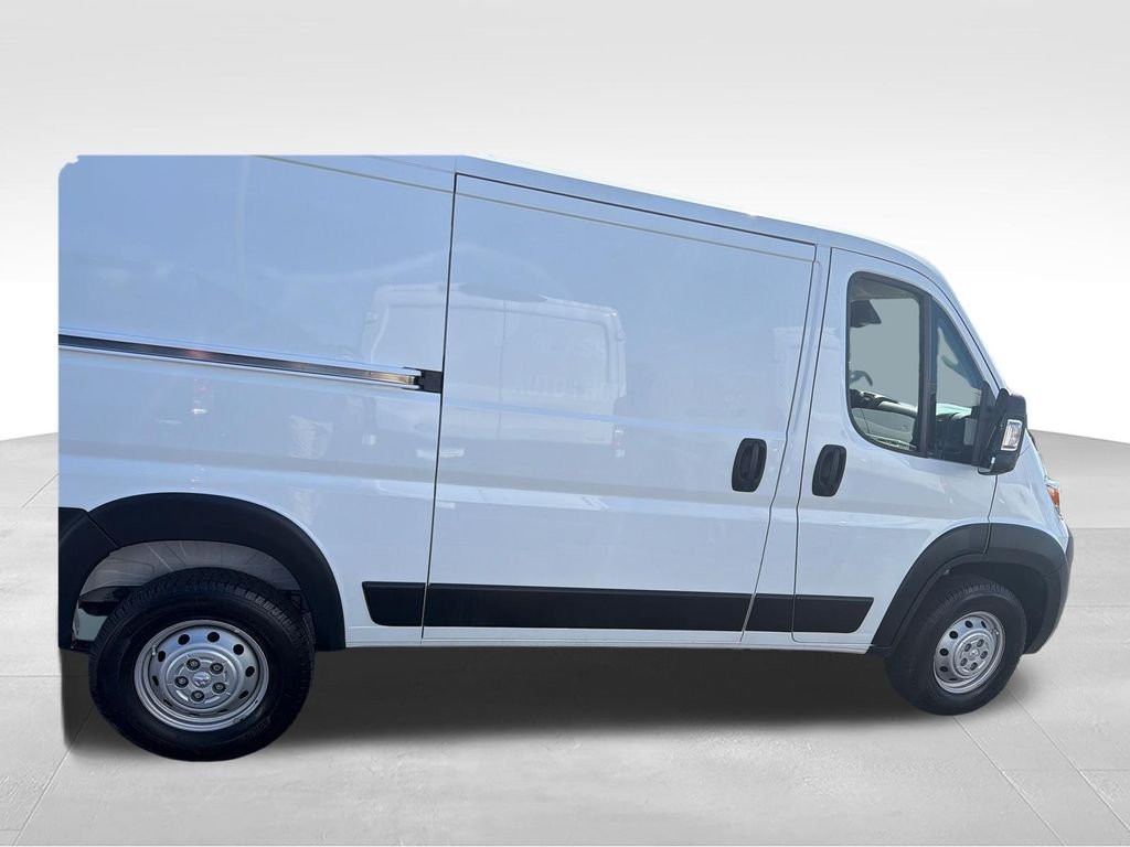 Used 2023 White Ram Low Roof image 6