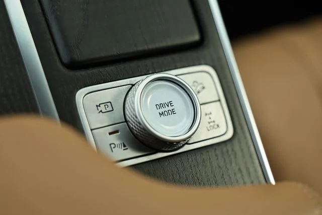 Used 2024 Capri Blue Genesis 3.5T image 41