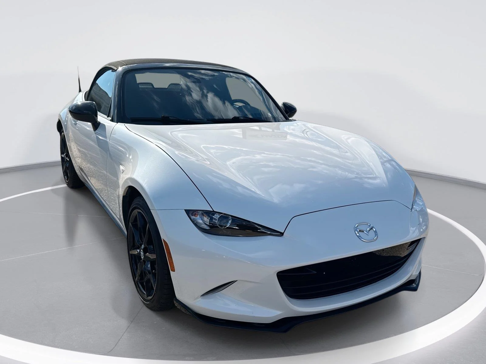 2023 Mazda MX-5 Miata