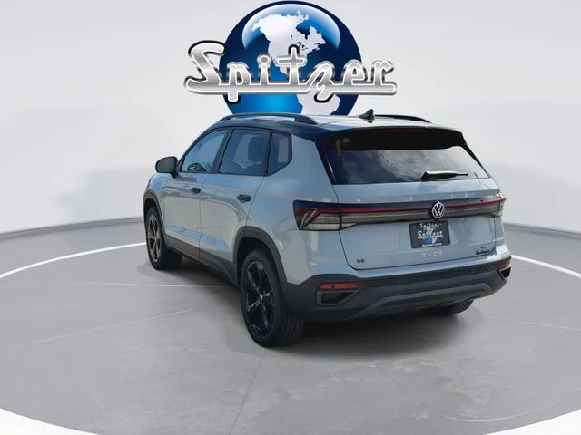 New 2026 Gray Volkswagen 1.5T SE Black image 2