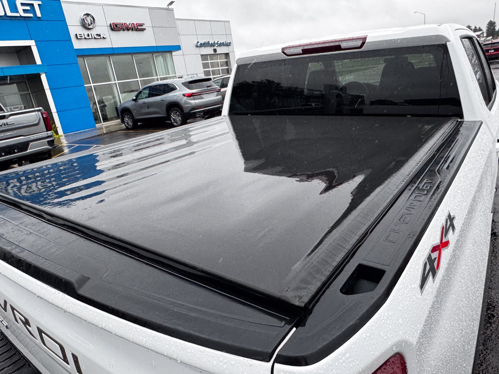 Used 2021 Summit White Chevrolet LT image 11