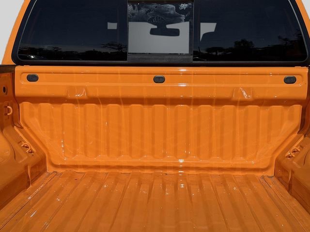 2025 Chevrolet Colorado LT - Photo 18