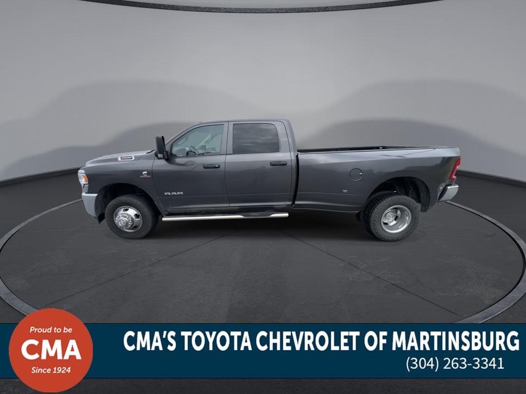 Used 2020 Granite Crystal Metallic Clearcoat Ram Tradesman image 5