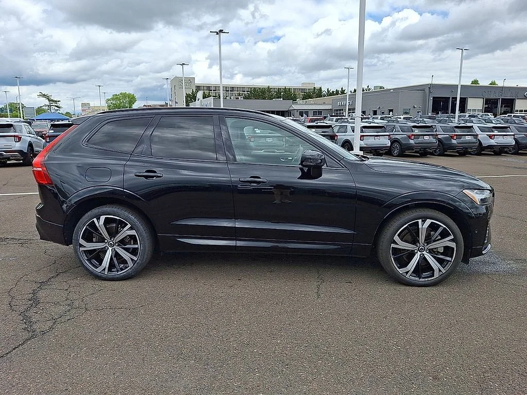 2023 Volvo XC60 Ultimate - Photo 7