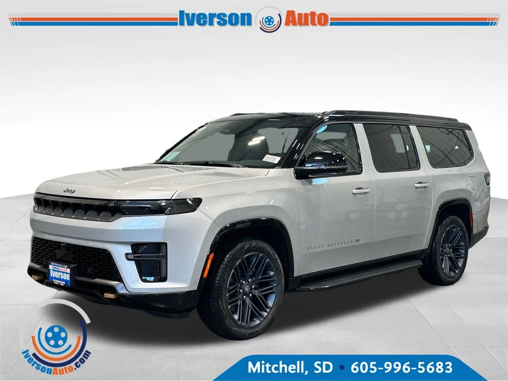 New 2026 Silver Jeep  image 6