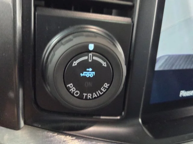 Used 2023 Gray Ford Lariat image 24