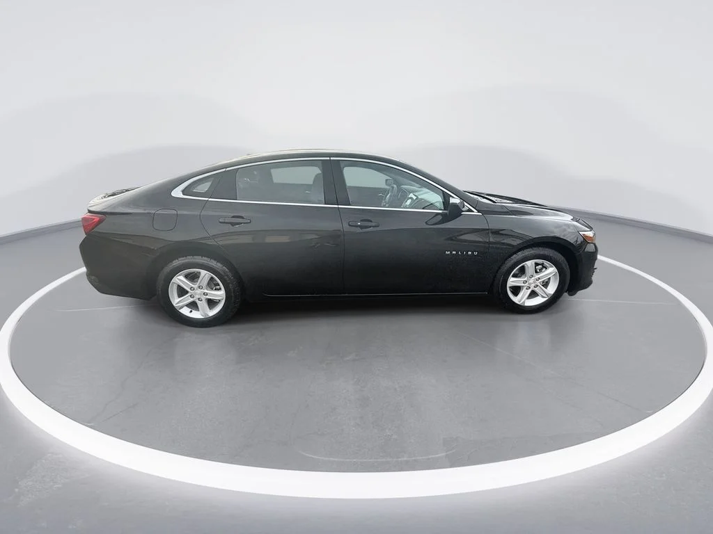 Used 2024 Black Chevrolet LS image 9