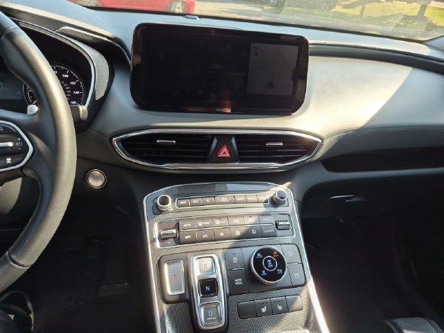 Used 2023 Black Hyundai SEL image 17