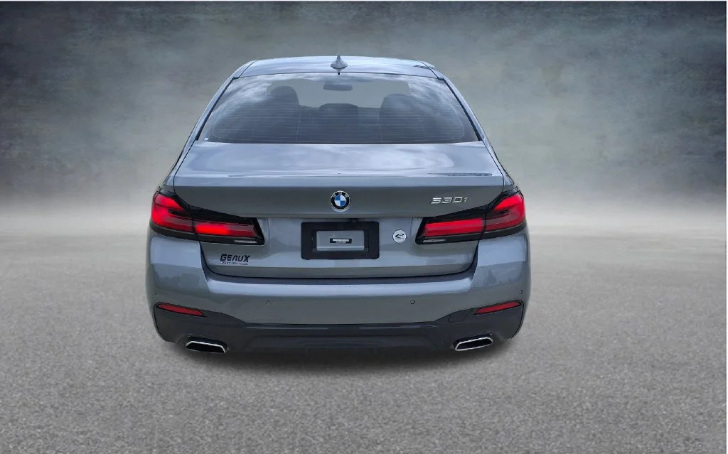 Used 2023 Gray BMW 530i image 6