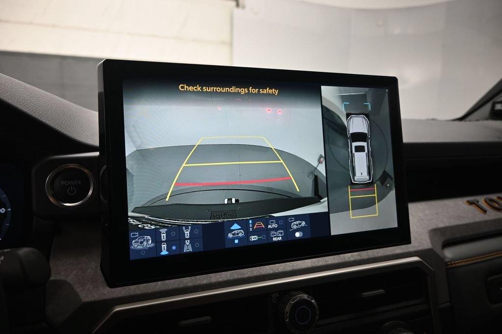 Used 2025 White Toyota Trailhunter image 15