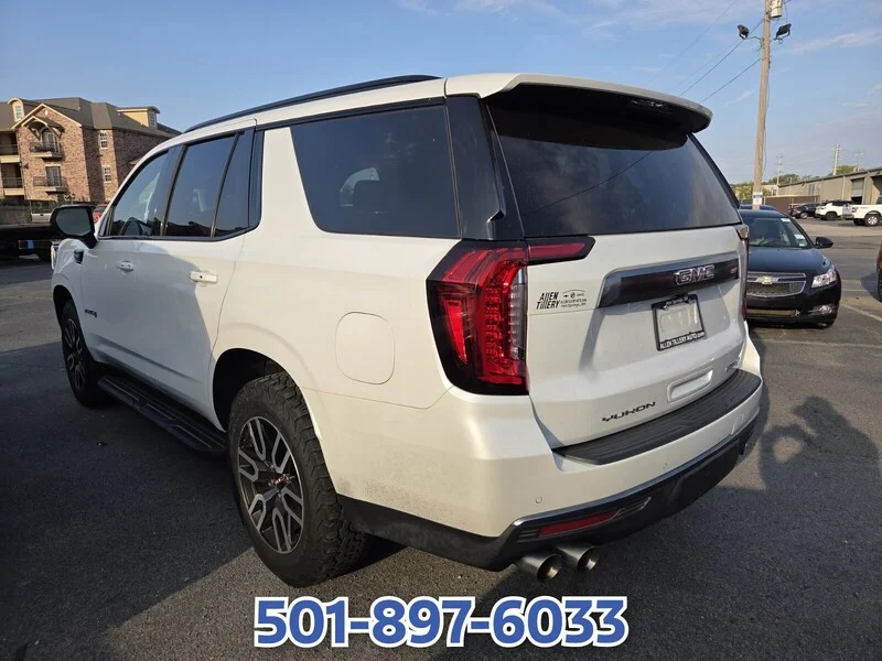 Used 2022 White Frost GMC AT4 image 6