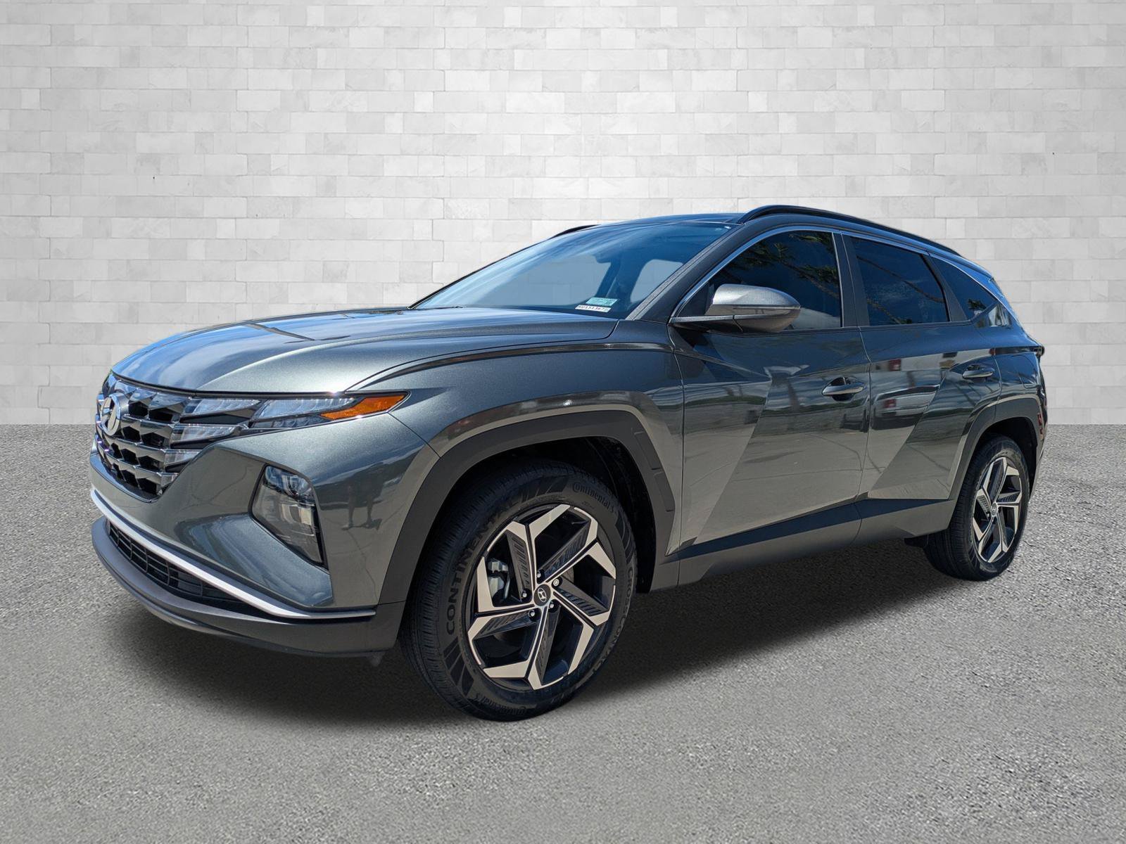 Certified Used 2024 Amazon Gray Hyundai SEL CONVENIENCE image 5