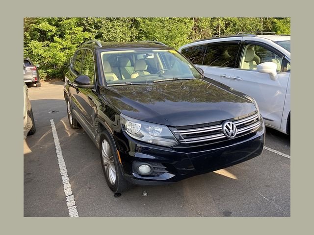 2012 Volkswagen Tiguan's photo