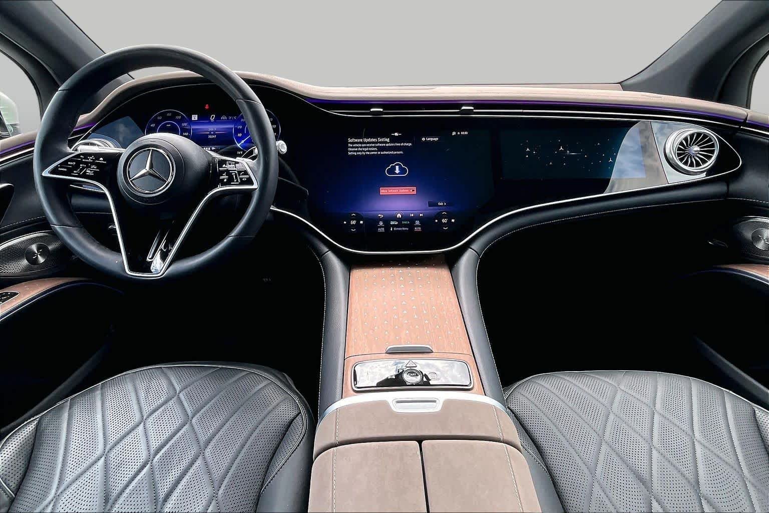 Certified Used 2023 MANUFAKTUR Diamond White Mercedes-Benz EQS 580 image 15