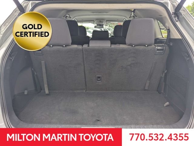 Used 2024  Toyota LE Nightshade image 12