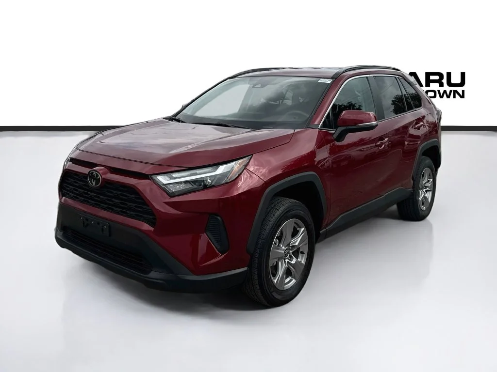 Used 2025 Red Toyota XLE image 3