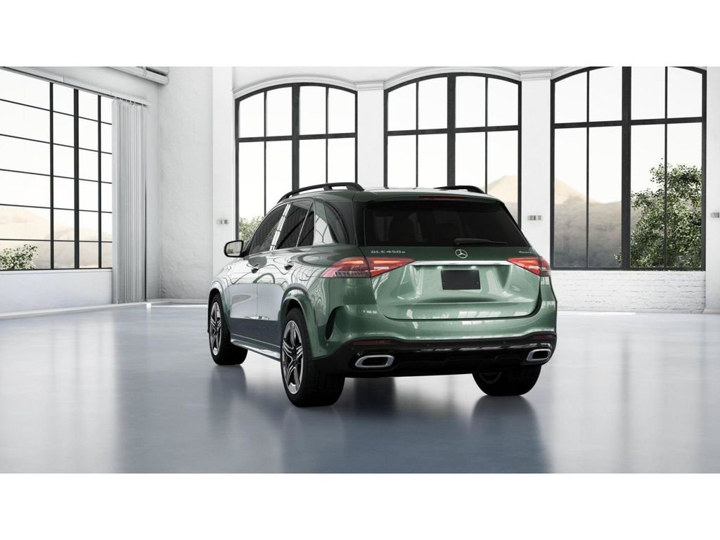 New 2026 MANUFAKTUR Ireland Mid Green Metallic Mercedes-Benz GLE 450 image 27