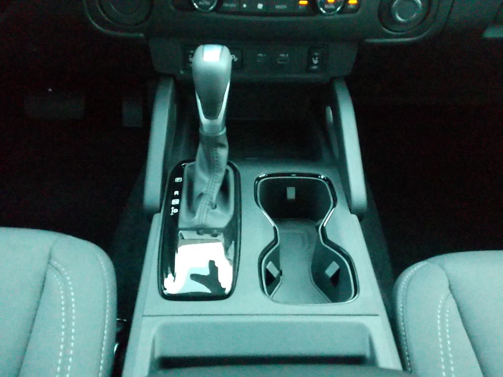 2026 Nissan Frontier SV - Photo 34