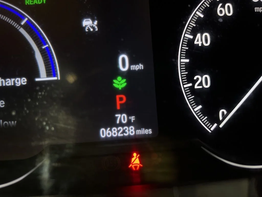 Certified Used 2022 Sonic Gray Pearl Honda Touring image 18