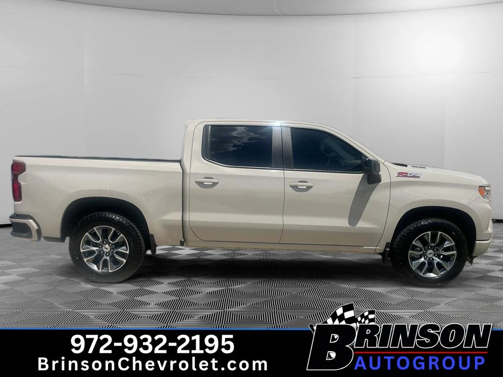 New 2026 White Sands Chevrolet RST image 5