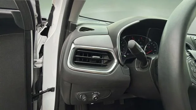 Used 2023 Summit White Chevrolet LT image 19