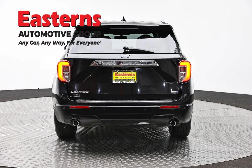 Used 2020 Black Ford Limited image 6