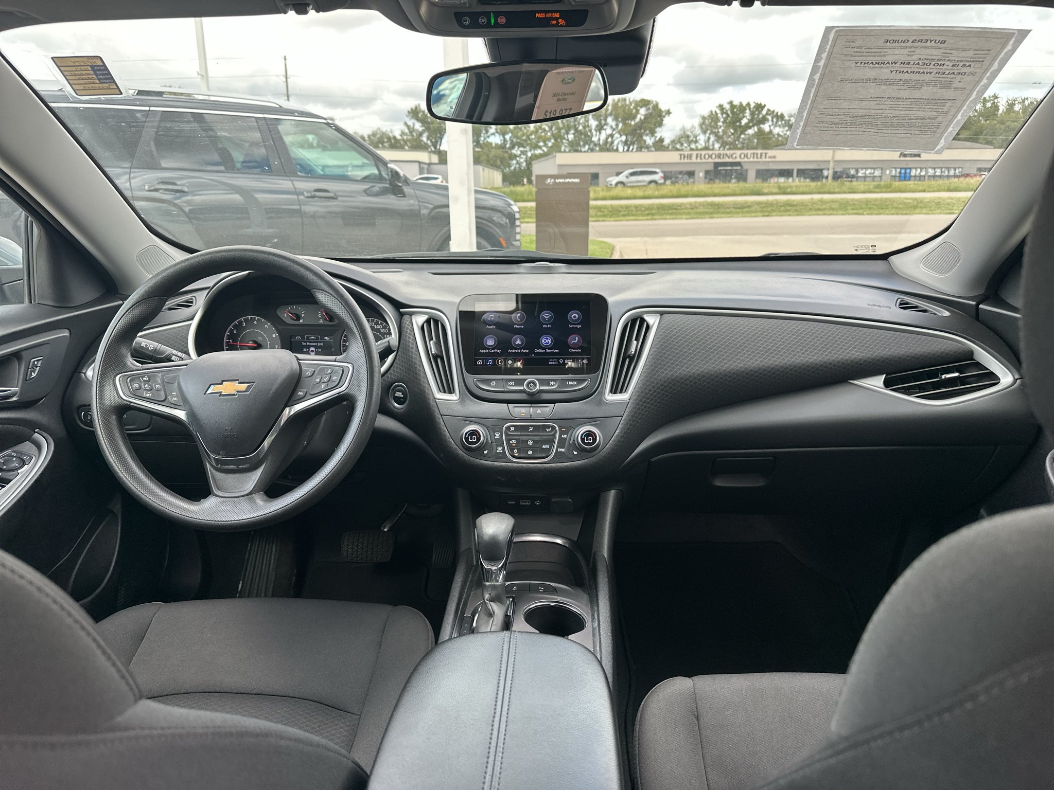 Used 2024 Sterling Grey Metallic Chevrolet LT (1LT) image 3