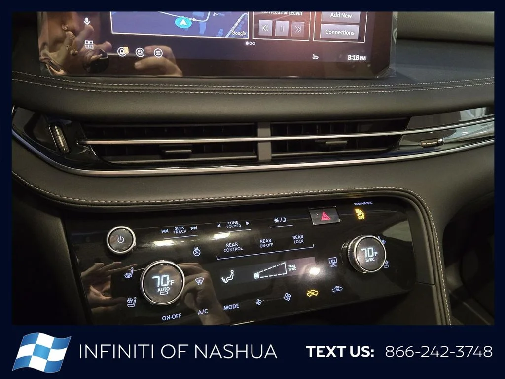 New 2027 MOONBOW BLUE INFINITI Luxe AWD image 25