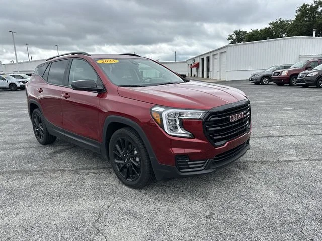 Used 2023 Red GMC SLE image 11