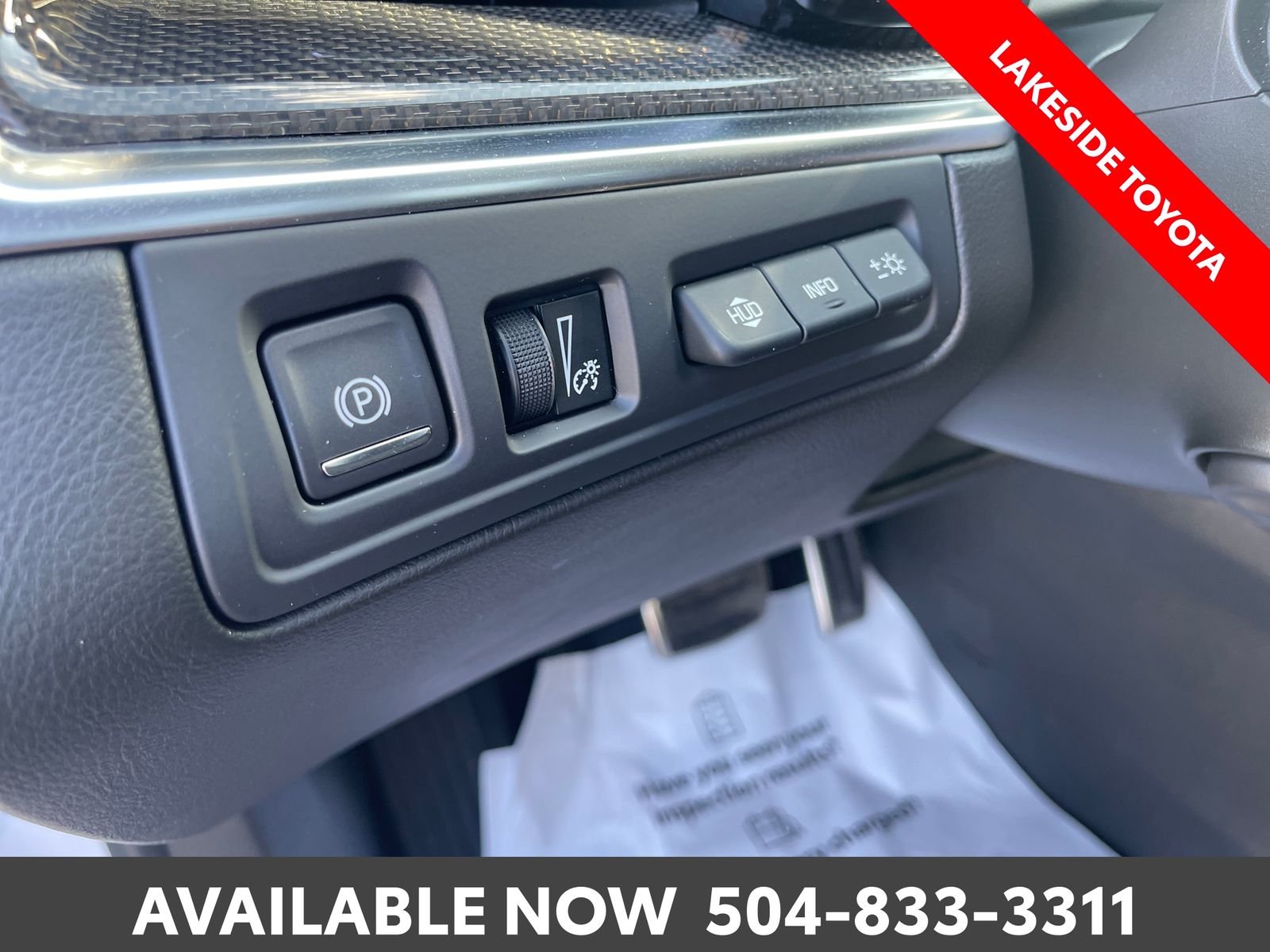 Used 2025 White Cadillac Sport image 27