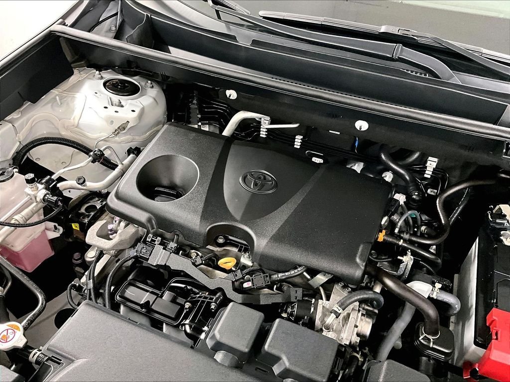 Certified Used 2022 White Toyota LE image 33