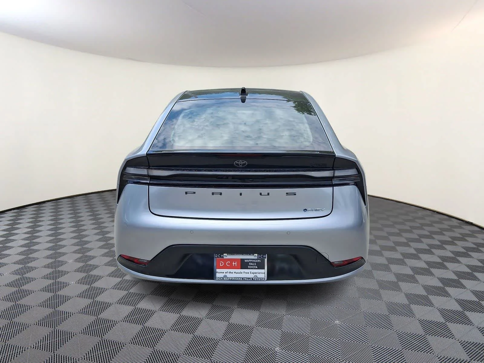 New 2026 Cutting Edge Toyota  XSE Premium image 5