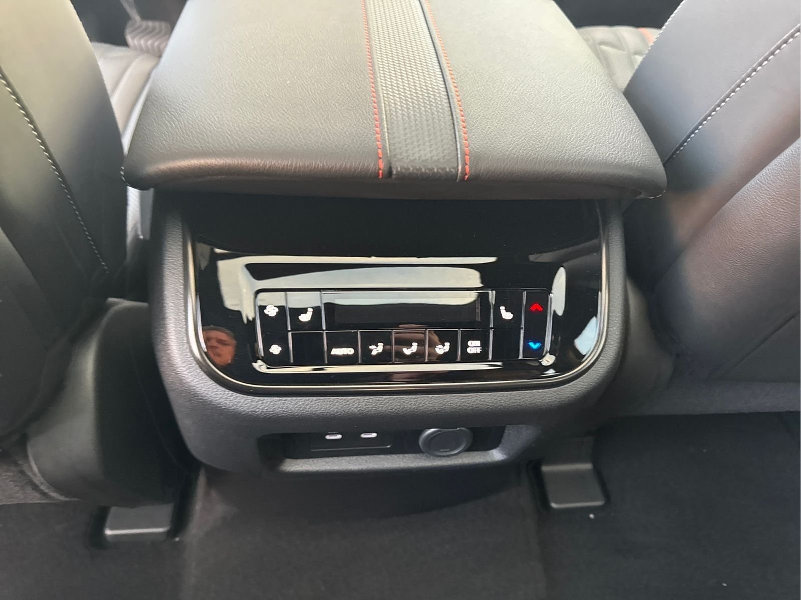 New 2026 Black Nissan PRO-4X image 31
