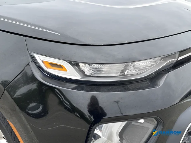 Used 2022 Black Kia LX image 27