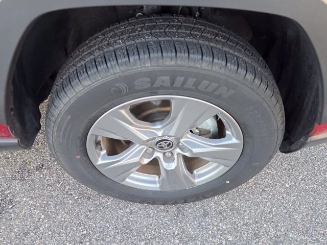Used 2025 Red Toyota XLE image 18