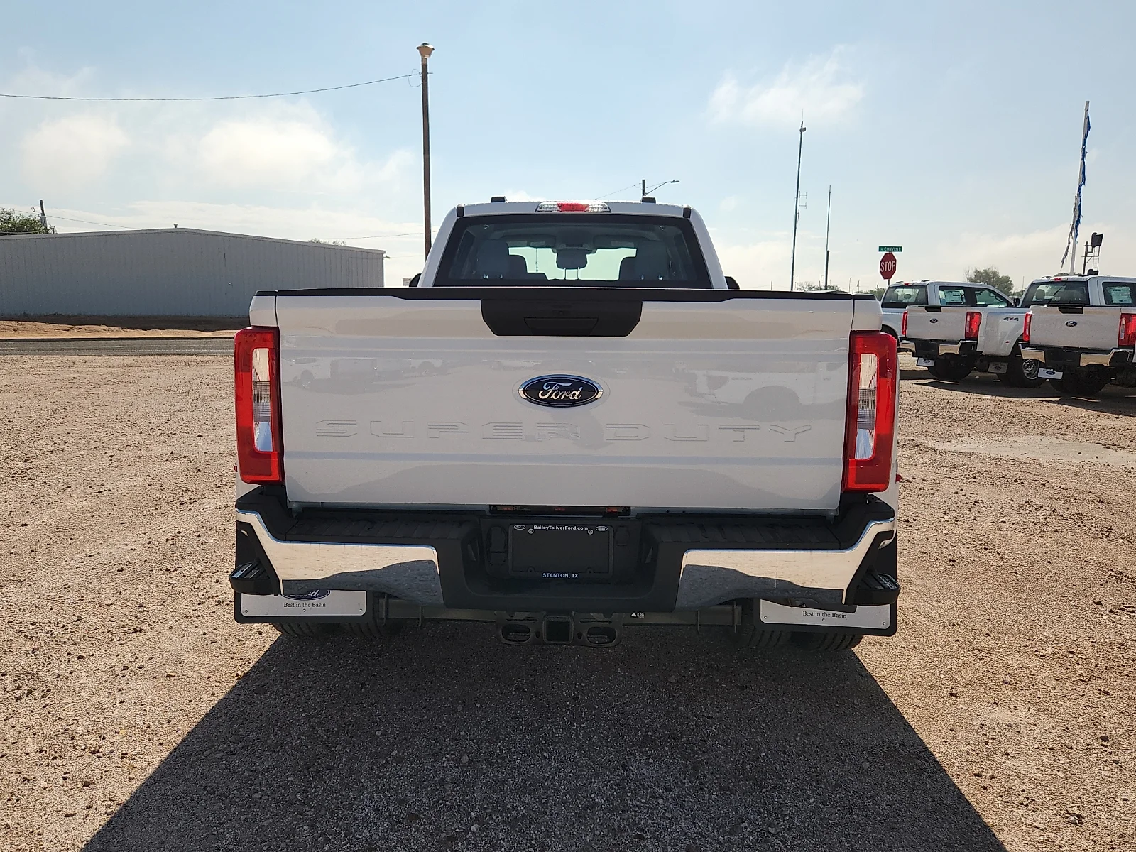 New 2026 Oxford White Ford XL image 6