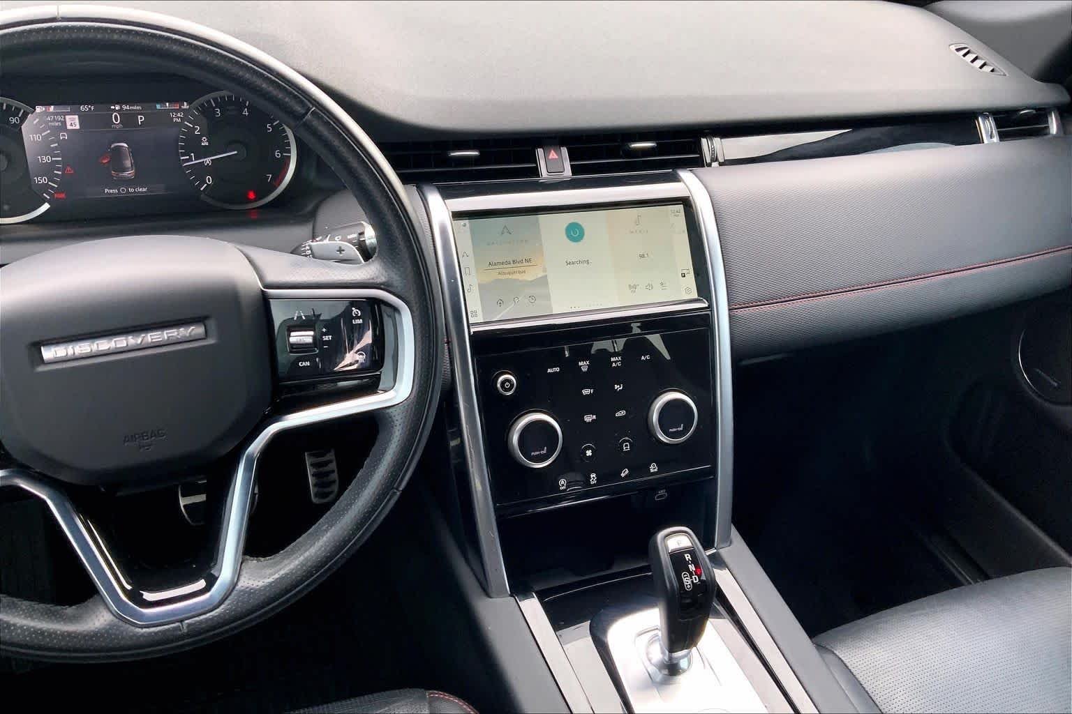 Used 2021 Fuji White Land Rover S R-Dynamic image 6