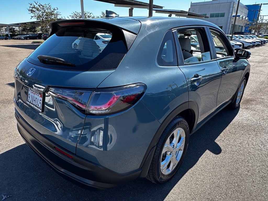 Used 2024  Honda LX image 7
