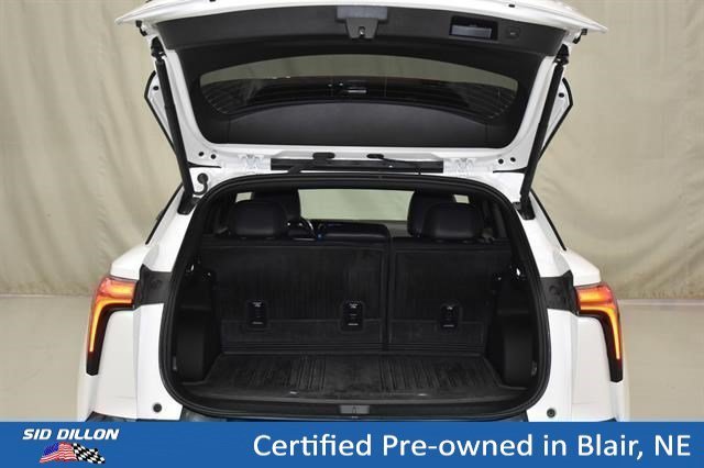 Certified Used 2024 Iridescent Pearl Tricoat Chevrolet eAWD RS image 11