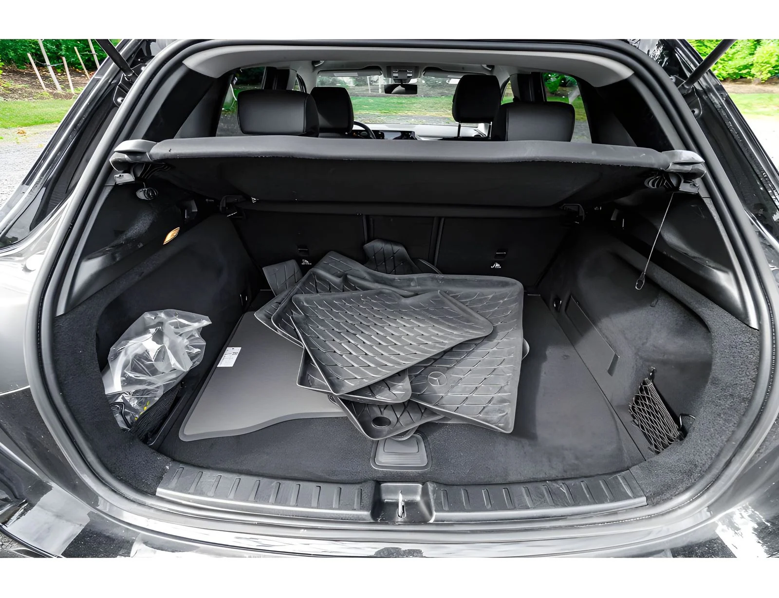 Used 2022 Black Mercedes-Benz GLA 250 image 17