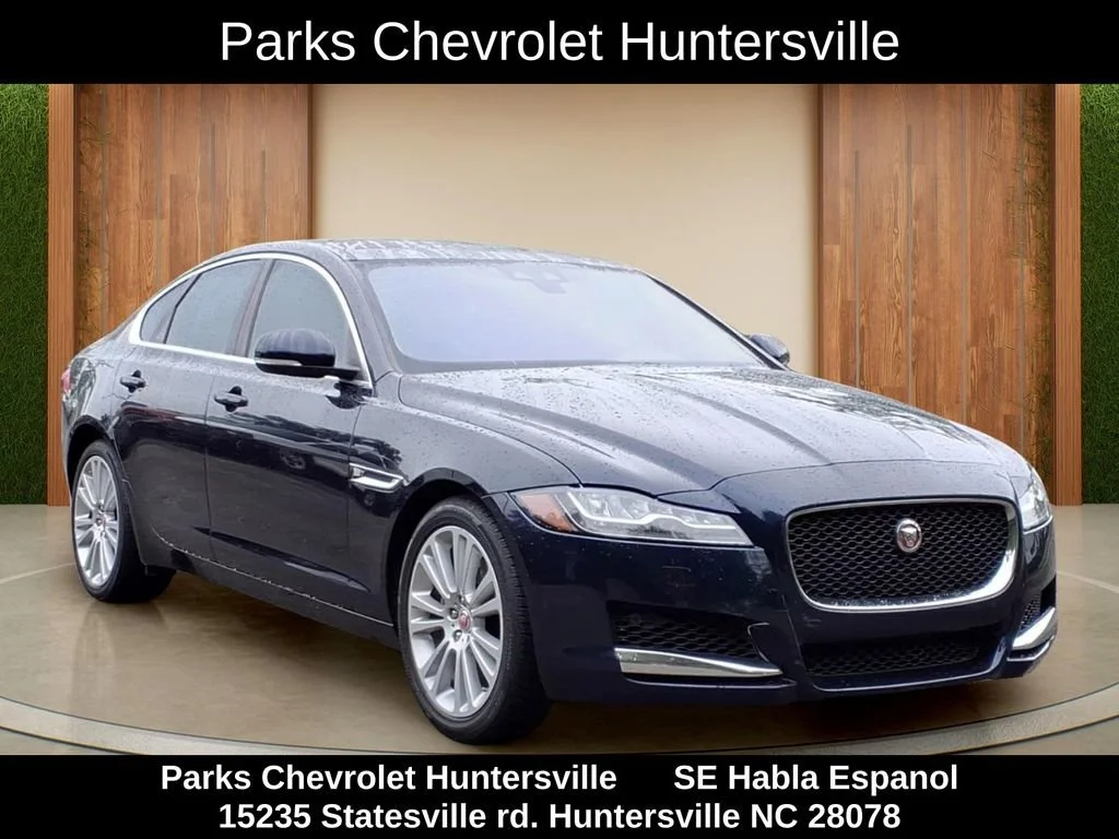 2020 Jaguar XF 25t Premium's photo