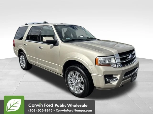 Used 2017 Gold Ford Limited image 3