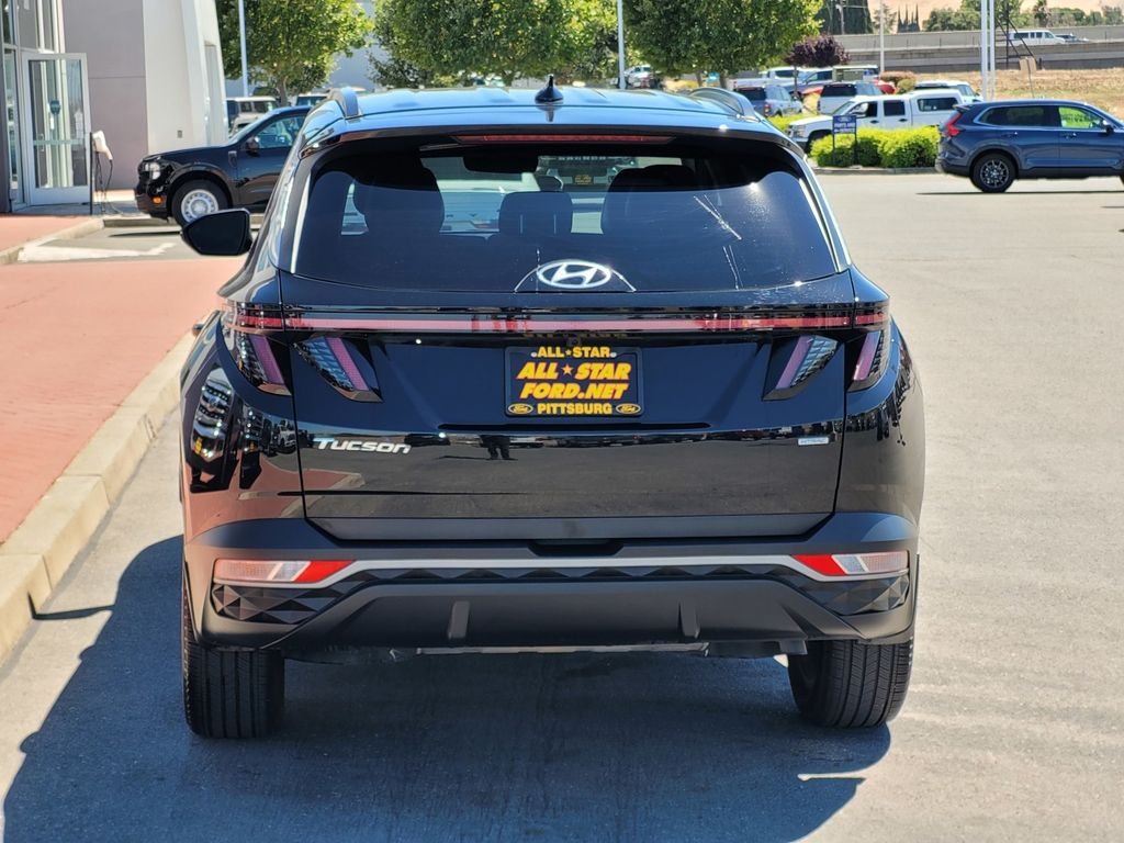 Certified Used 2023 Black Hyundai SEL image 5