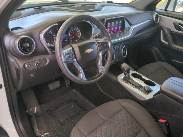 Used 2022 Summit White Chevrolet 2LT image 11