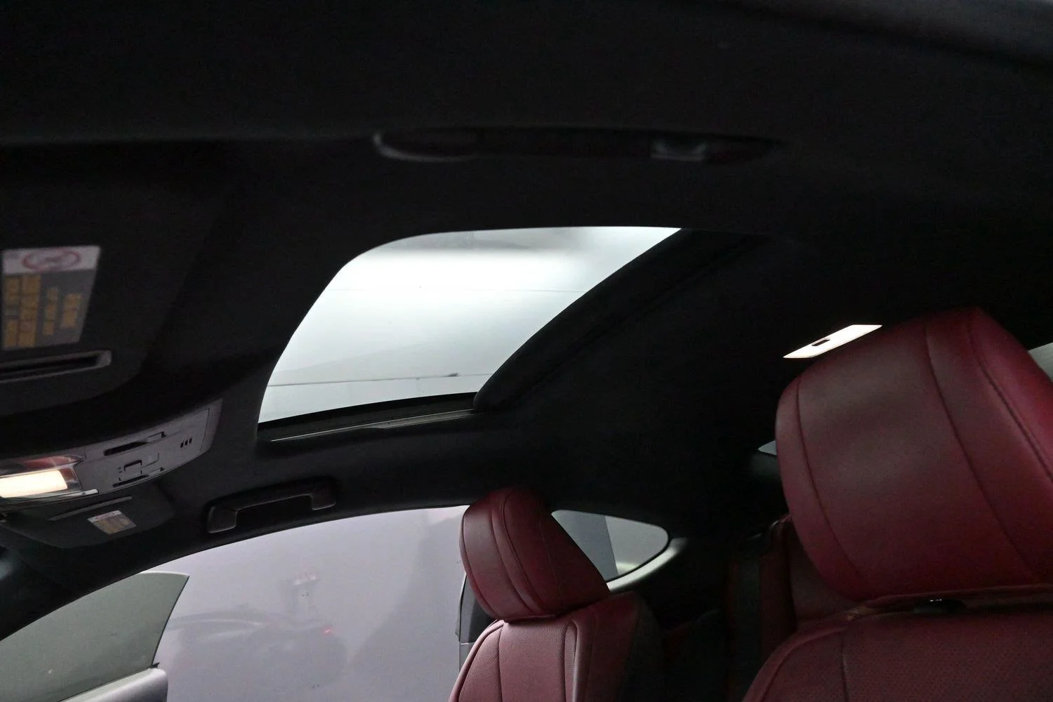 Used 2016 Obsidian Lexus Base image 32