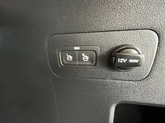 Used 2020 Twilight Black Hyundai SEL image 53