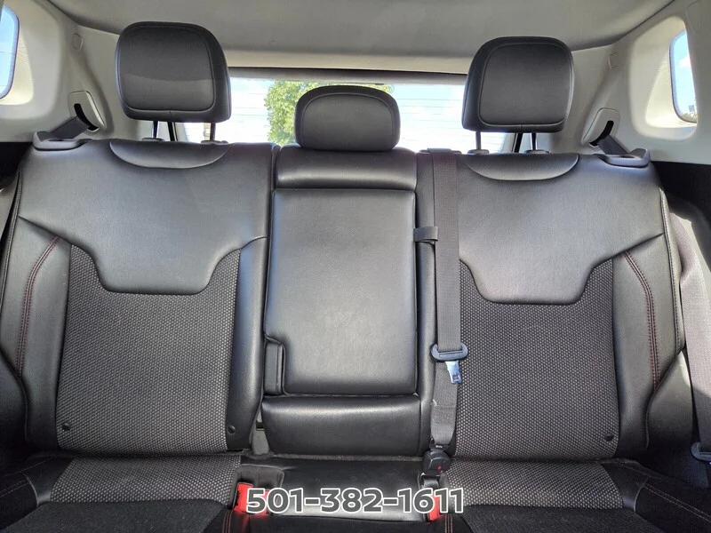Used 2021 White Clearcoat JEEP TRAILHAWK 4X4 image 11
