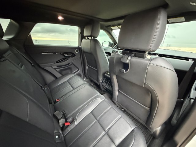 Certified Used 2025 Fuji White Land Rover S image 17
